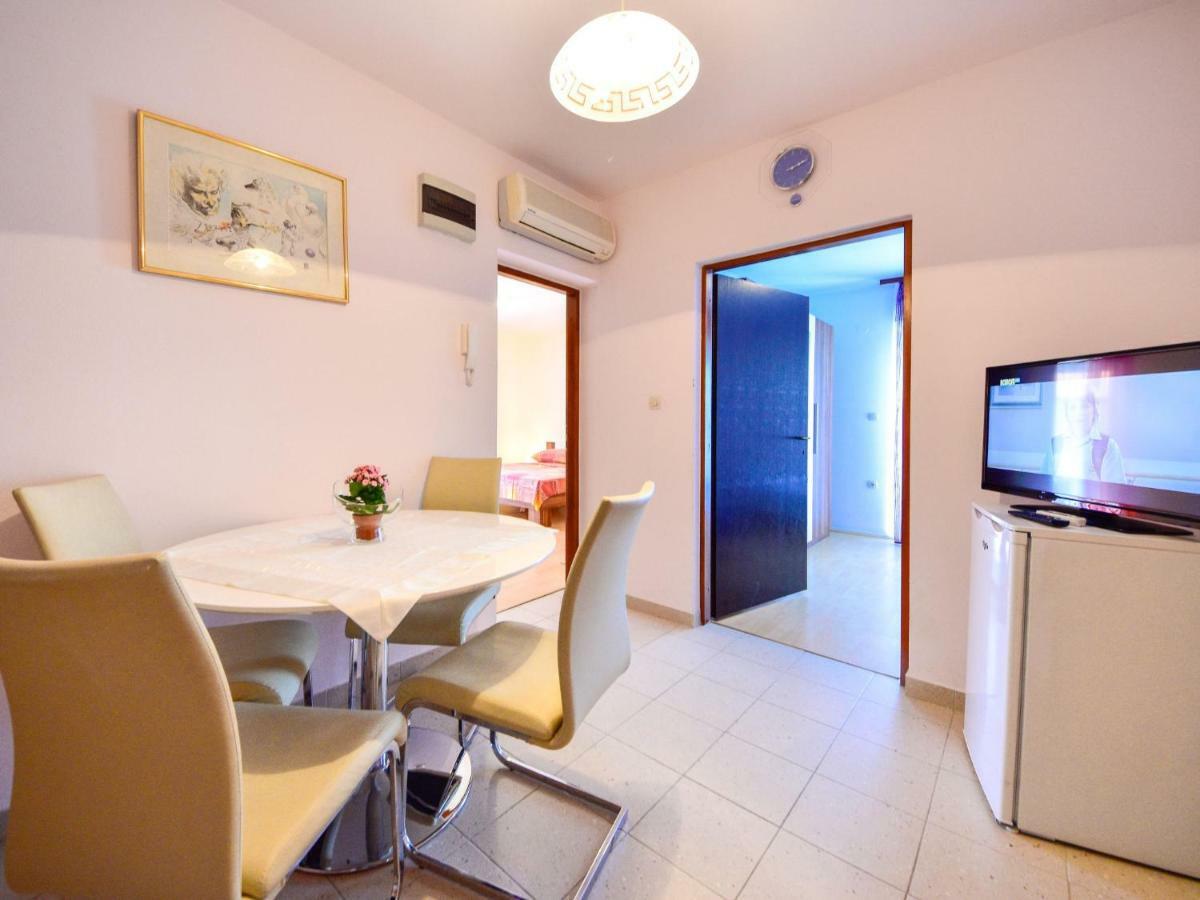 Apartment Fani-2 By Interhome Banjol エクステリア 写真